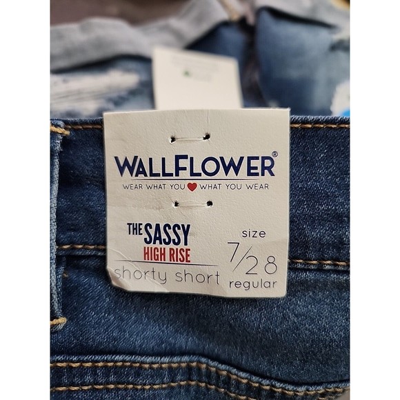 WallFlower Sassy Shorty Shorts Womens Juniors 7 Insta Soft Distressed Cuffed NEW - Picture 9 of 10